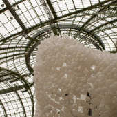 FIAC 2007. Hundreds of white balloons ascending towards the cupola.